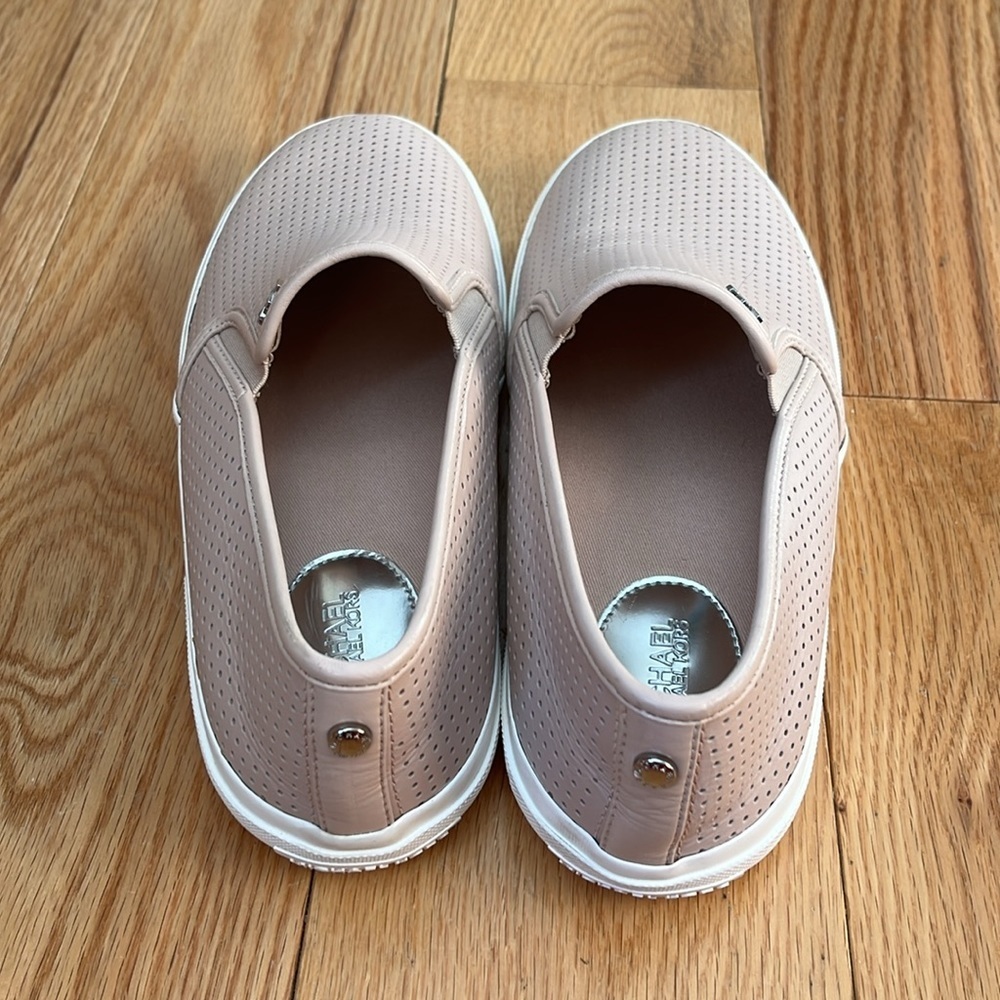 New Michael Kors Soft Pink 9.5 Boerum Double Gore Lasered Leather slip on shoes - Picture 9 of 10